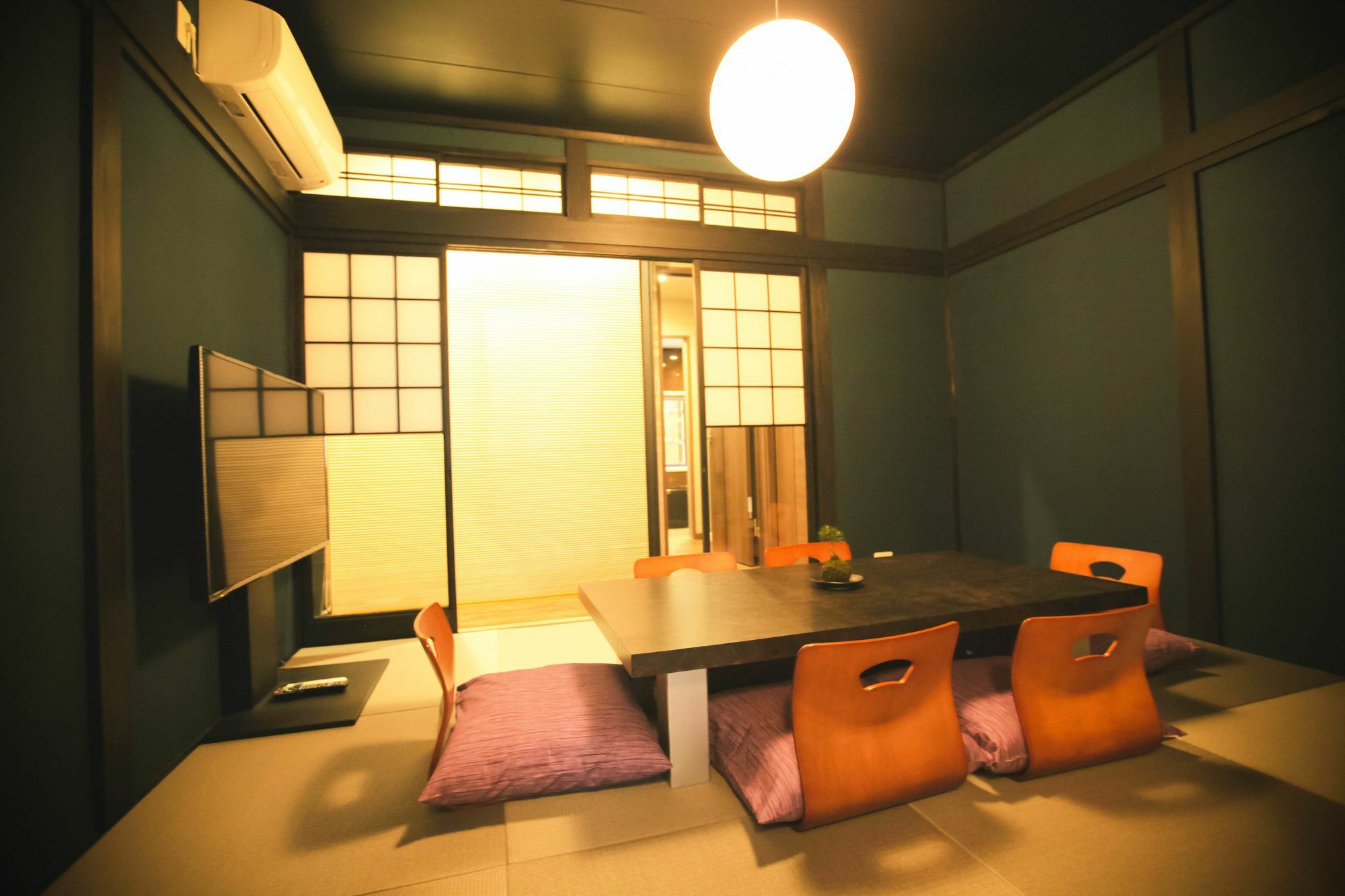 Hosta Nijo Aoi Villa Kyoto Exterior photo
